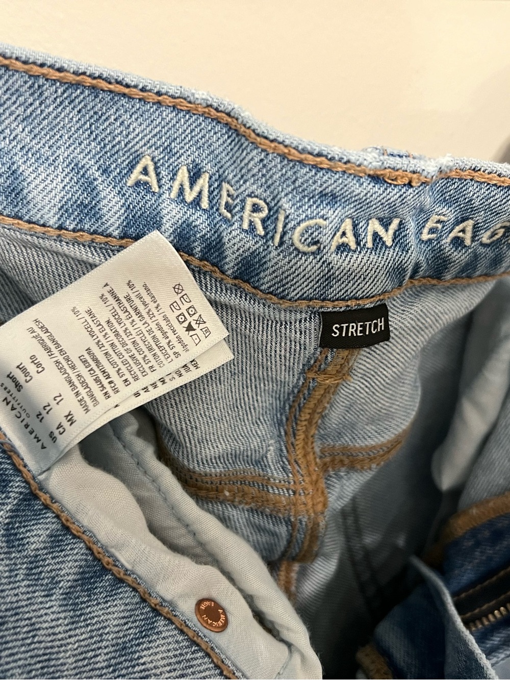 American Eagle Light Blue Stretch Denim Jeans